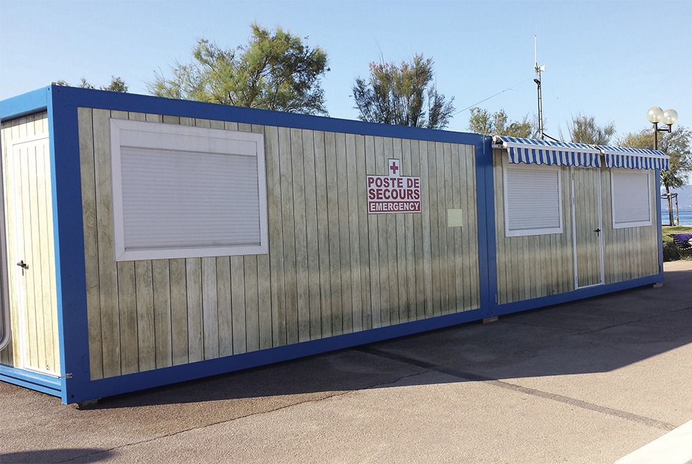 Poste de secours — Plage Cannes