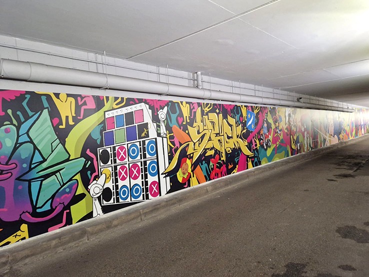 Fresque street art — Parking Cannes
