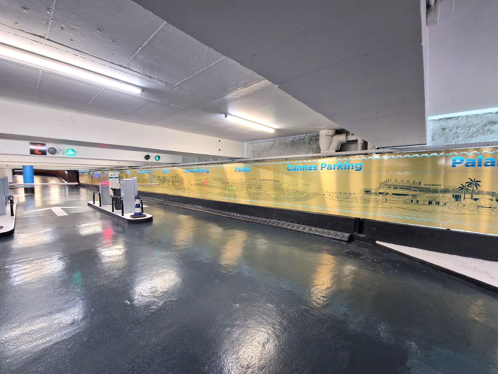 Cannes Parking — Vue d'ensemble